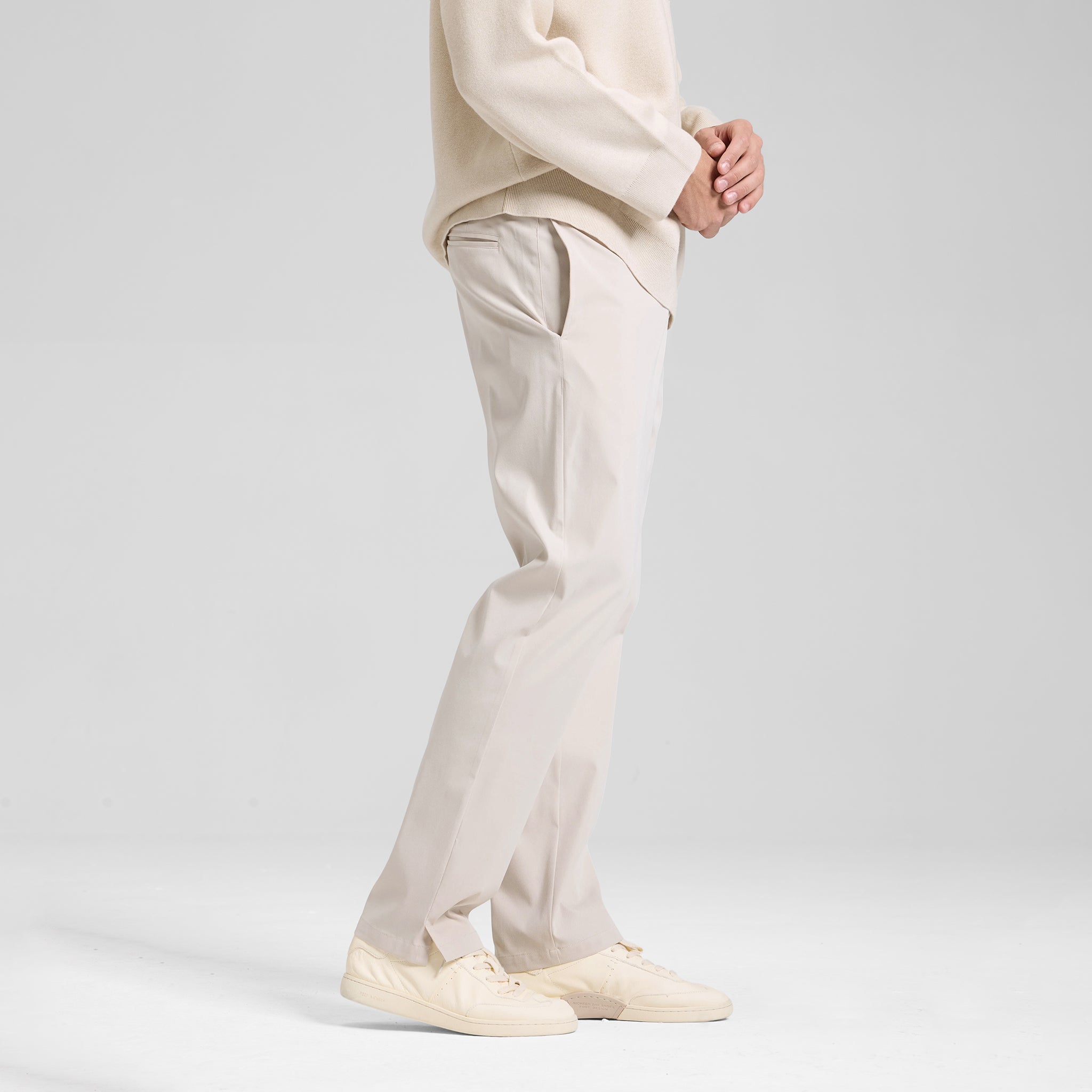 メンズウェア BELLMORE EMBLEM CHECK PANTS - BEIGE AeroForm Men Pants - Lightweight Performance Trousers | VELLAMOR