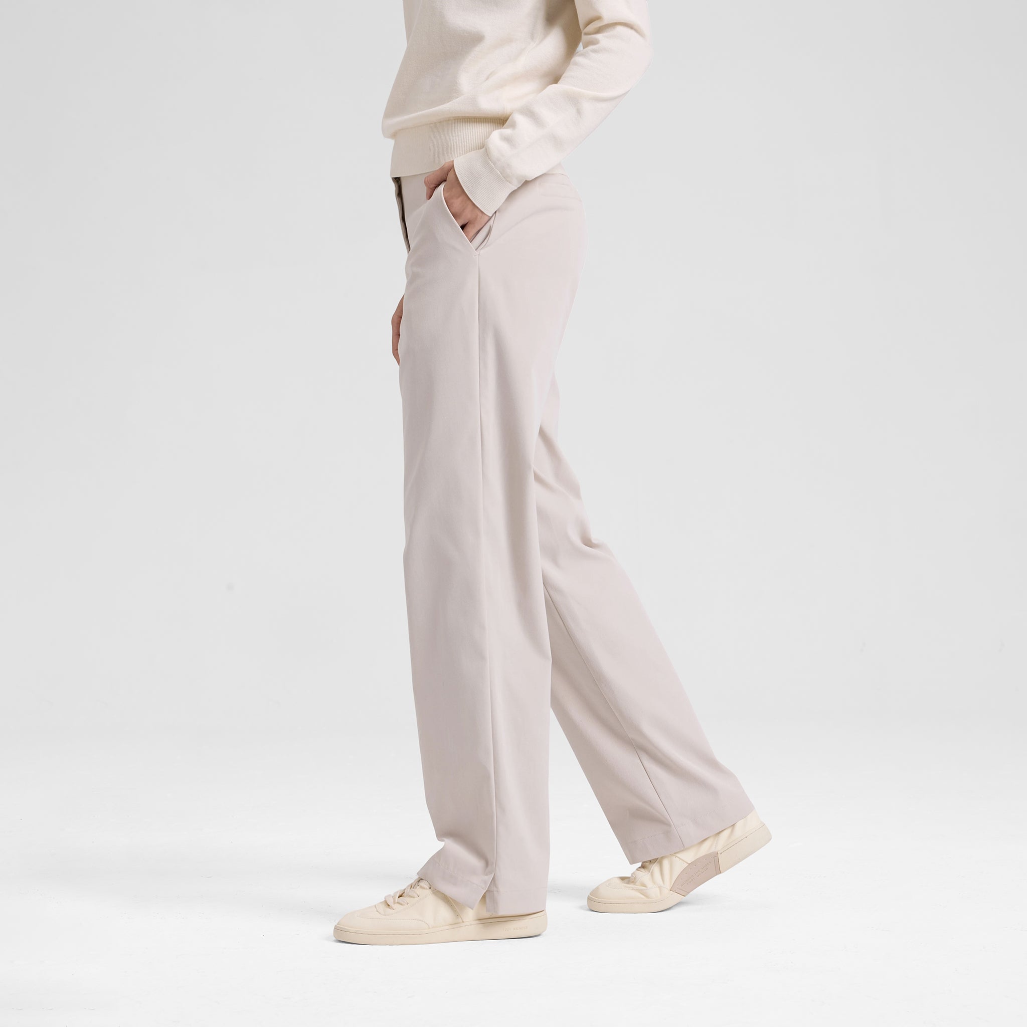 AeroForm Women Pants