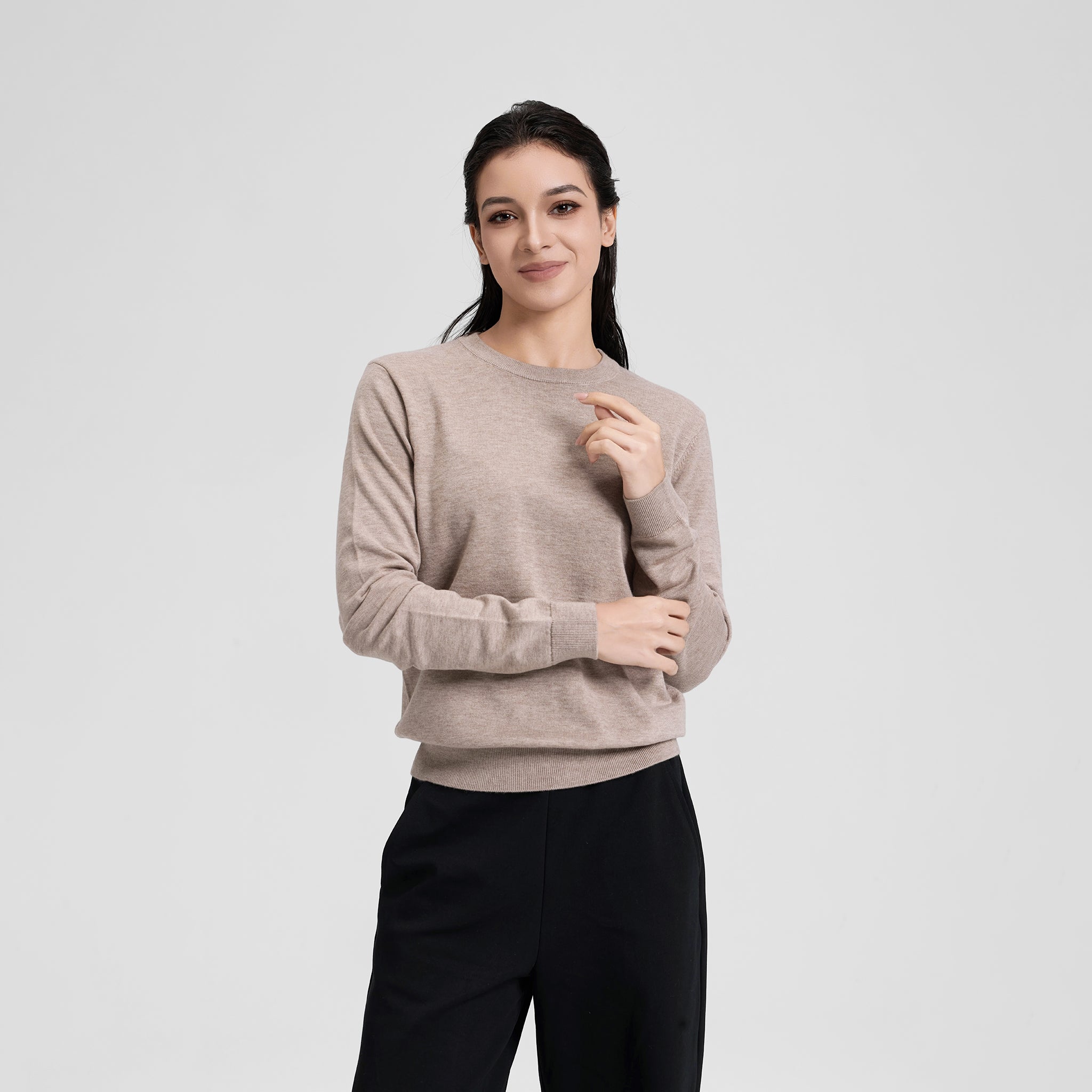 EaseLuxe Women Crewneck